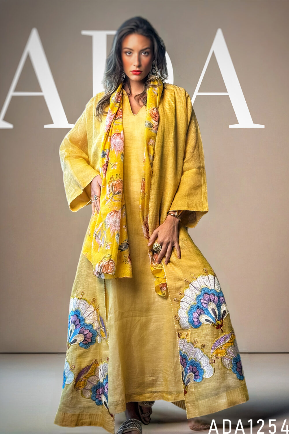 Papillon Majesté Bisht