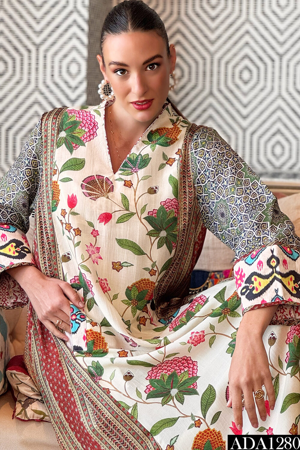 Petal Axis Kaftan