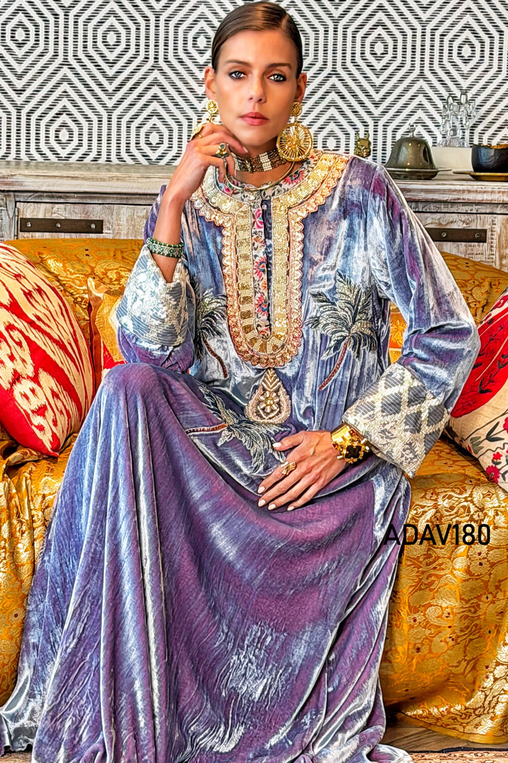 Silver Shajarah Kaftan