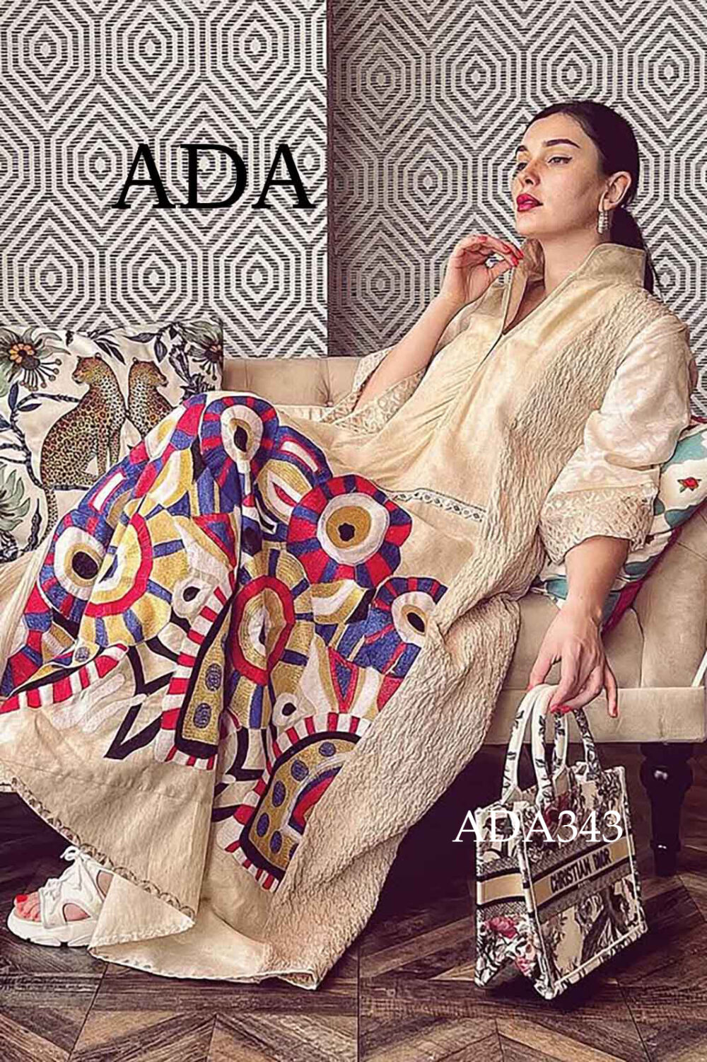 Mirza Illumine Kaftan